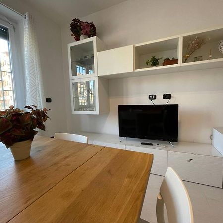 Spacious And Bright Rom Exterior foto