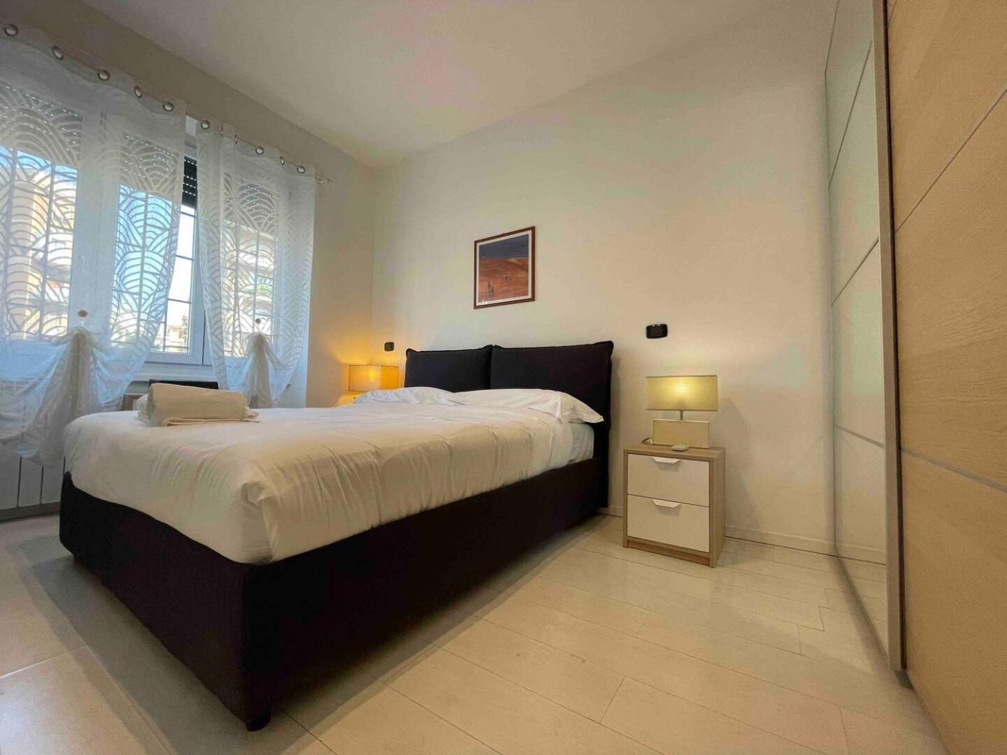 Spacious And Bright Rom Exterior foto